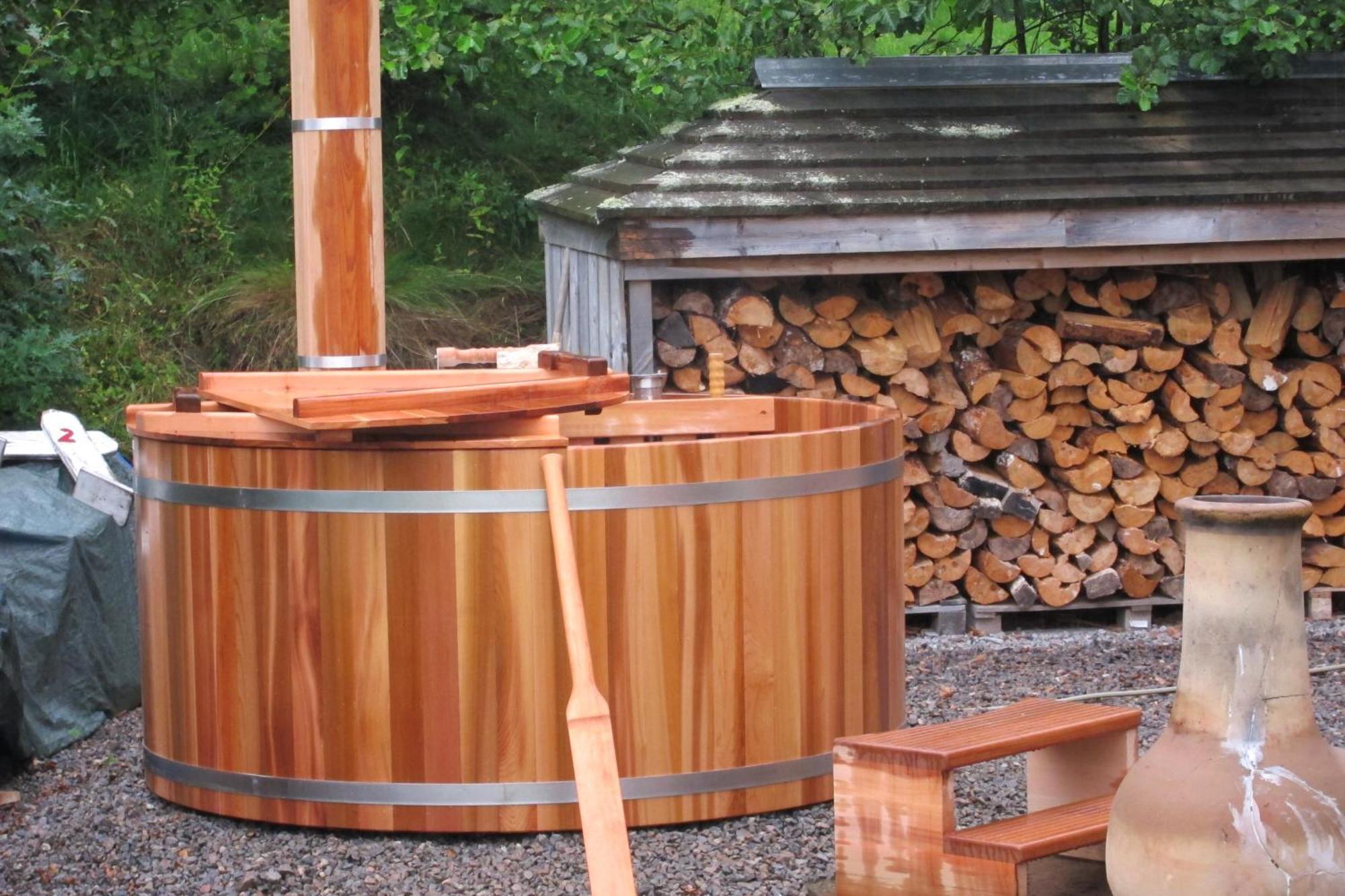 Lee House Farm Holiday Cottage With Possible Use Of Hot Tub Ninety Pounds A Session Waterfall Exterior photo